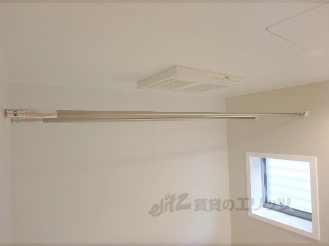 その他設備　浴室乾燥機