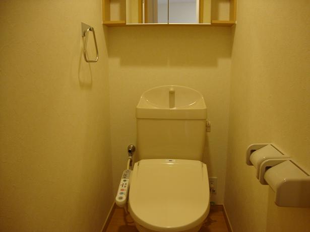 トイレ　シャワー付トイレ