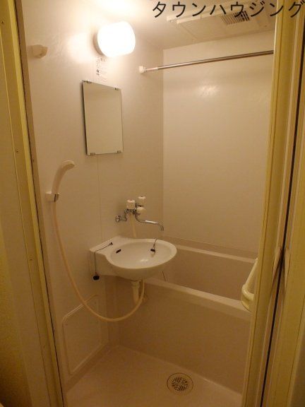 バス・シャワールーム　浴室換気乾燥機