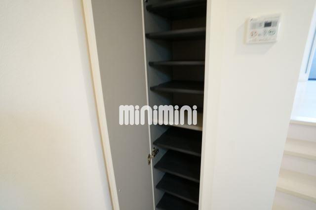 その他設備　靴箱