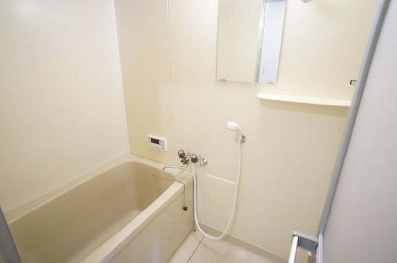 バス・シャワールーム　図面と現状に相違がある場合には現状を優先