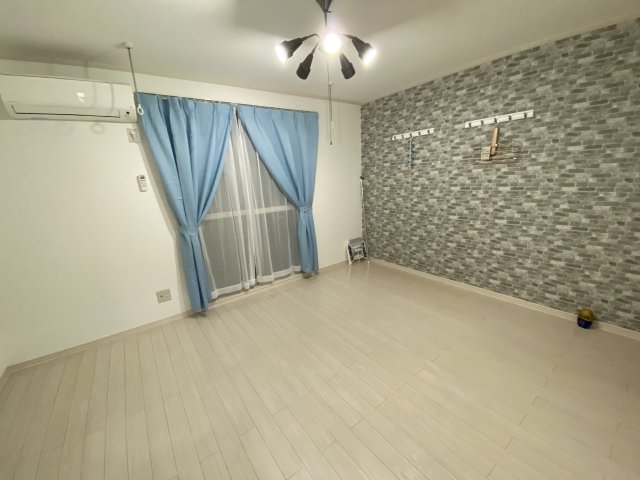 居室・リビング　※装飾品はイメージです