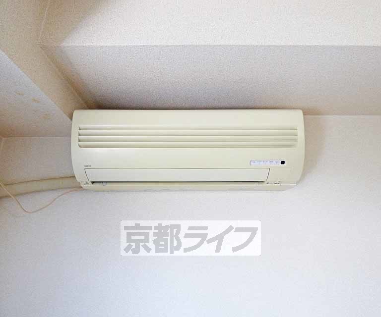 その他設備　エアコンあります。