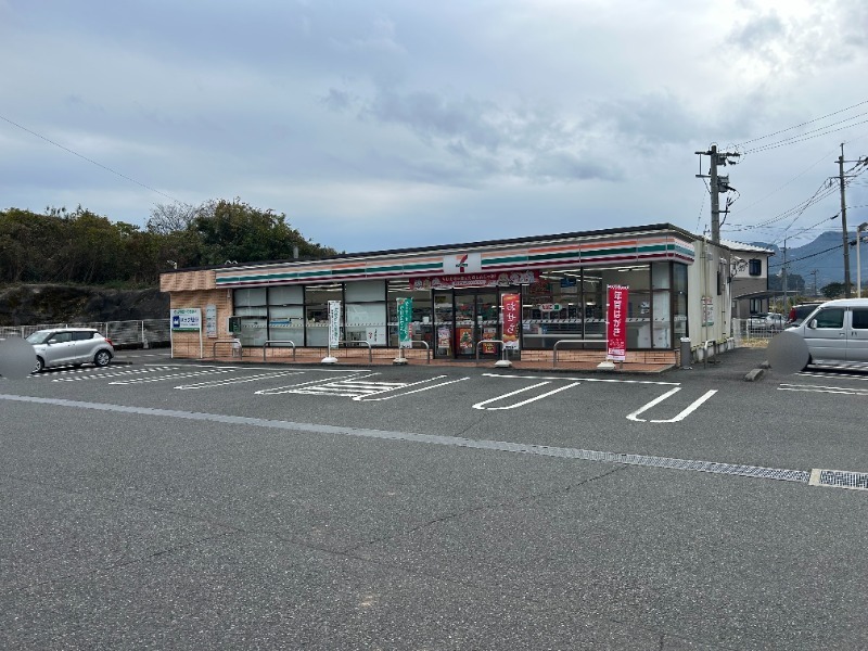 コンビニ　セブン-イレブン 川内尾白江町店（コンビニ）まで640m