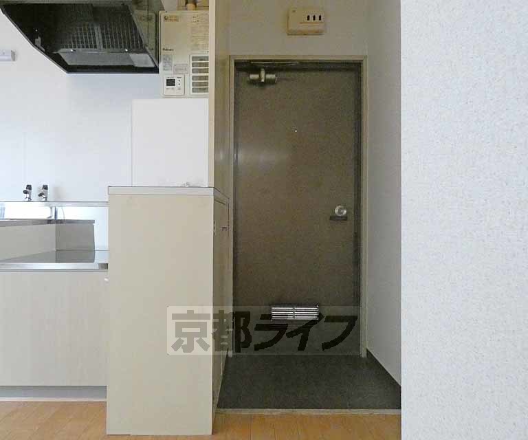 玄関　玄関です。