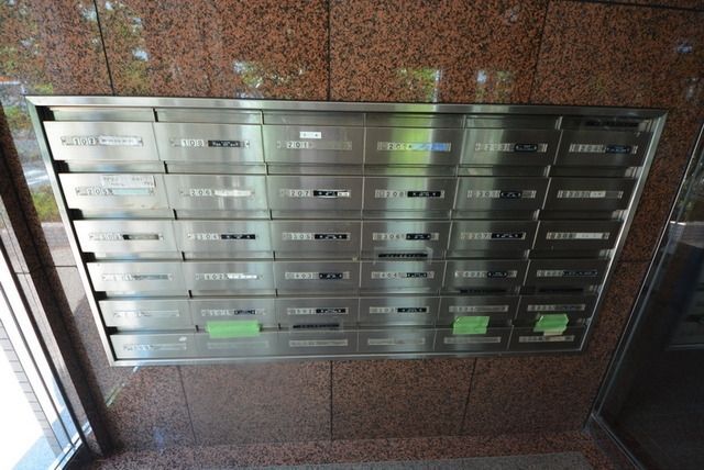 エントランス　★お問い合わせはタウンハウジングまで★