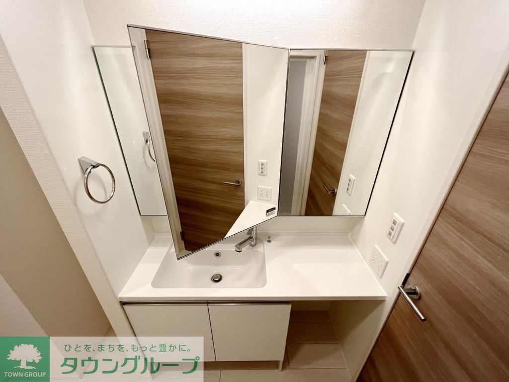 洗面設備　★お問い合わせはタウンハウジング東京仙川店まで★