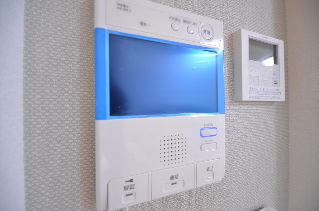 セキュリティ　カメラ付インターホン