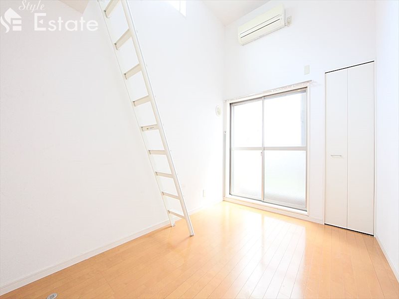 居室・リビング　同仕様写真