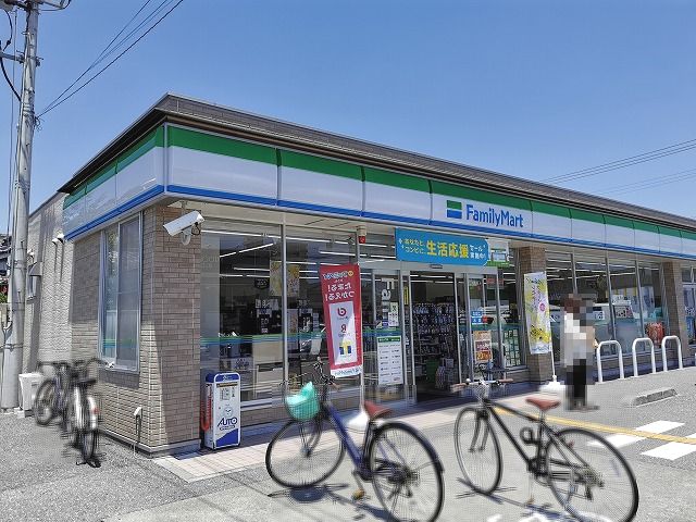 コンビニ　ファミリーマート 高知旭天神店（コンビニ）まで639m