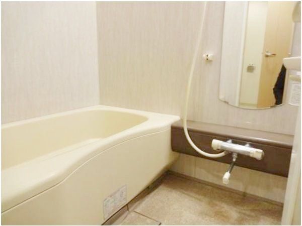 バス・シャワールーム　日々の疲れを癒すお風呂付です