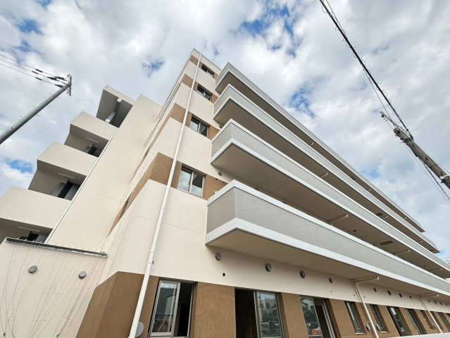 建物外観　詳細は、RISUMO江坂本店までお問合せください♪