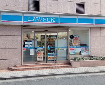 コンビニ　ローソン 高津溝口一丁目店（コンビニ）まで82m