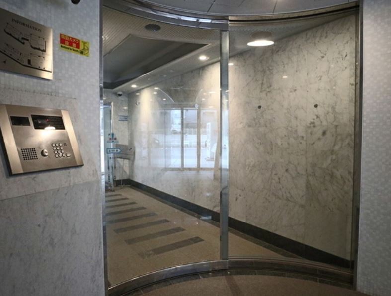 エントランス　エントランス