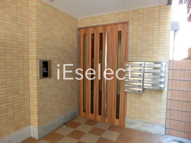 セキュリティ　安心のオートロック。