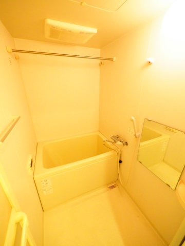 バス・シャワールーム　同一仕様