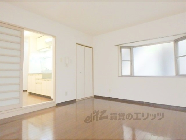 居室・リビング　洋室