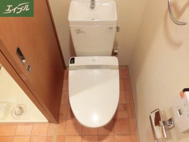 トイレ　トイレ