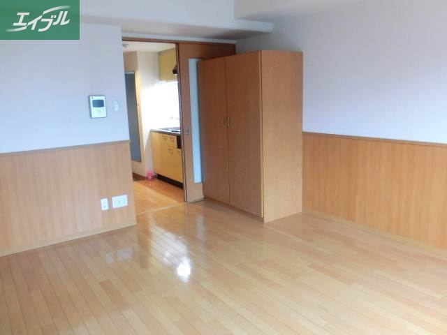 居室・リビング　リビング