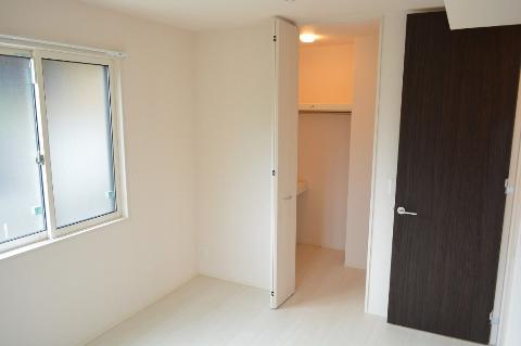 居室・リビング　洋室