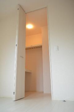 収納　クローゼット