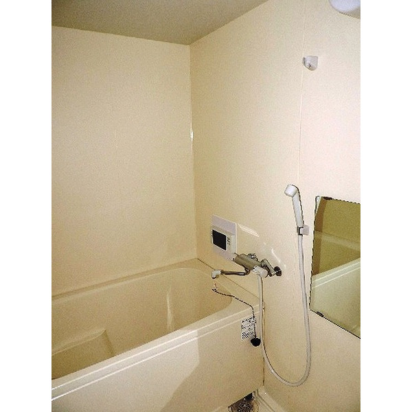 バス・シャワールーム　同物件別部屋