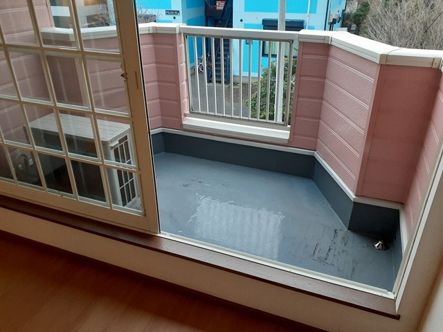 バルコニー　同物件内参考画像