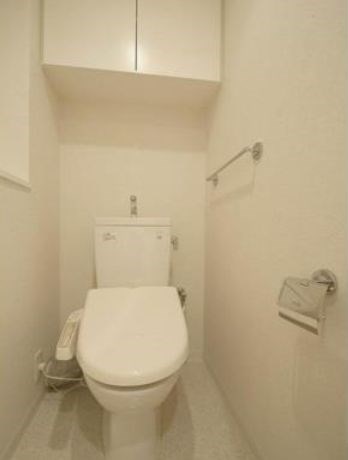 トイレ　※別部屋の参考写真です。