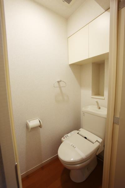 トイレ　シンプルで使いやすいトイレです