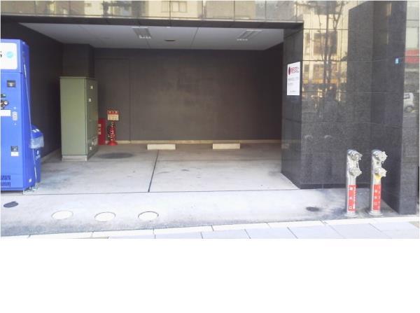 駐車場　駐車場があるので、車を買う予定の方も安心です