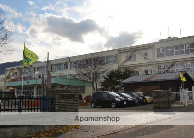 小学校　手稲中央小学校（小学校）まで441m