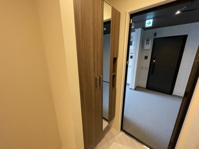 玄関　シューズボックス
