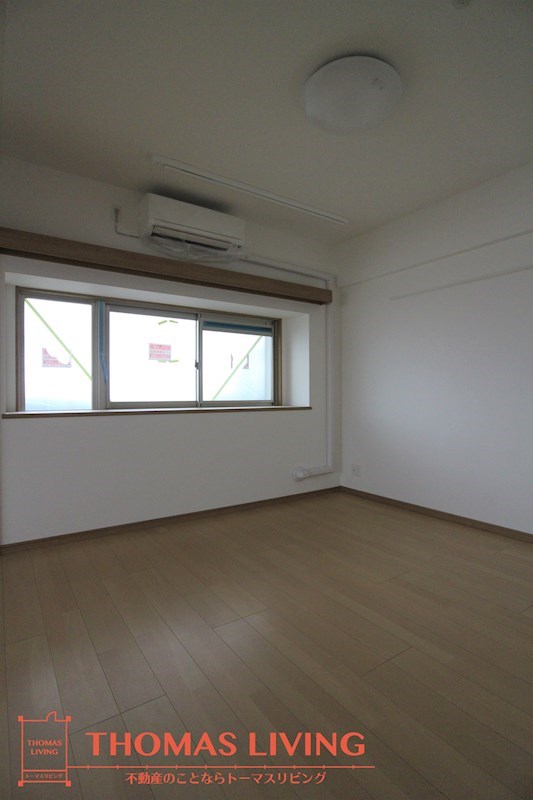 その他部屋・スペース　ベッドも置ける広さです。