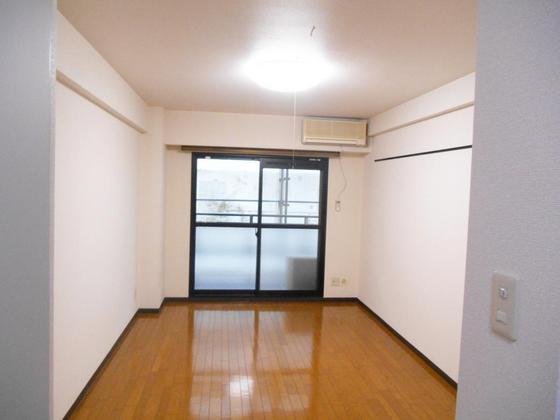 居室・リビング　他号室のお写真です