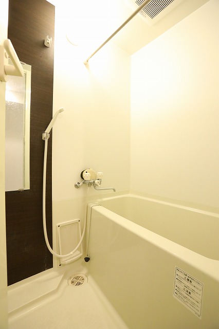 バス・シャワールーム　バス※別部屋参考写真