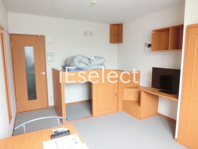 居室・リビング　1階はフローリングです