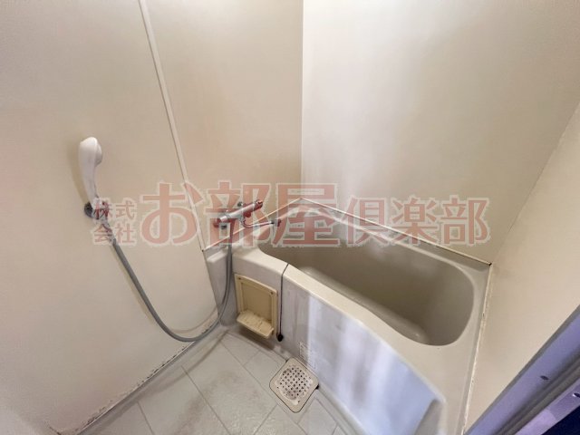 バス・シャワールーム　日々の暮らしに欠かせないお風呂です