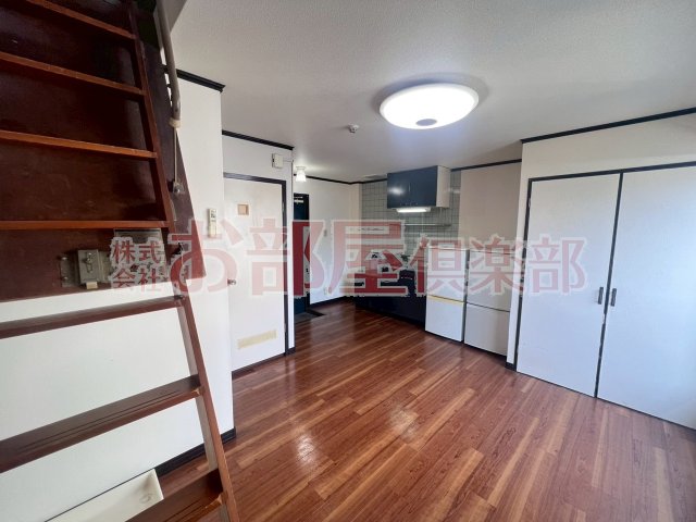 居室・リビング　生活の導線がかなりいいです。