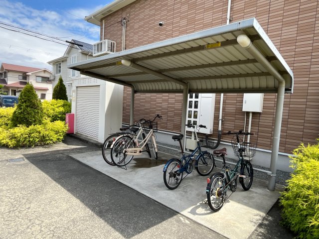 その他　マックスバリュまで1000m