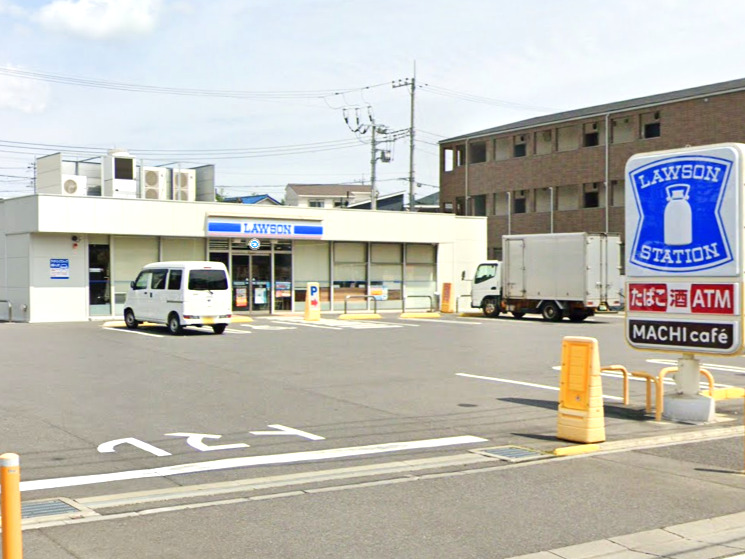 コンビニ　ローソン 流山鰭ケ崎駅前店（コンビニ）まで714m