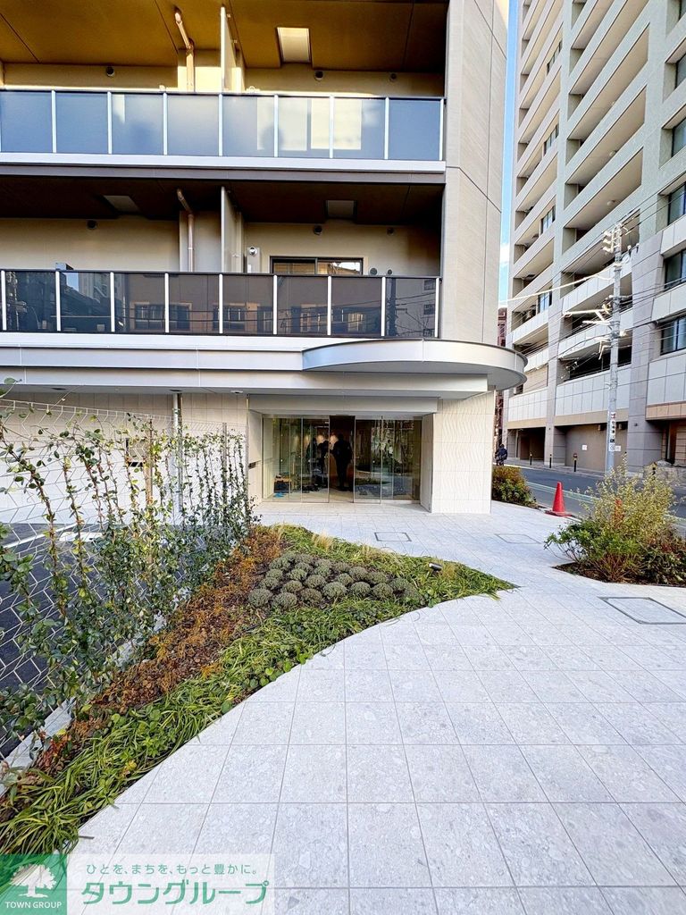 エントランス　エントランス