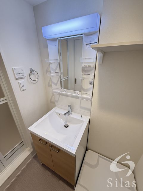 洗面設備　同仕様