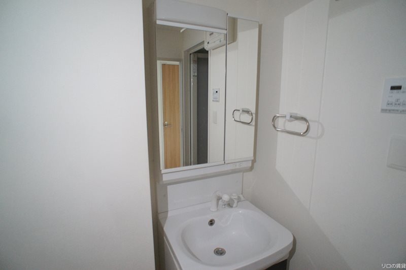 洗面設備　同仕様