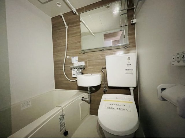 バス・シャワールーム　別部屋参考写真