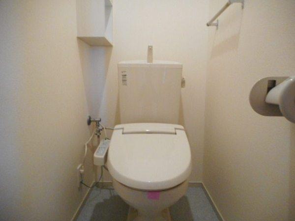 トイレ　ウォシュレット！