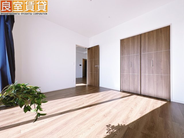 その他部屋・スペース　洋室8帖