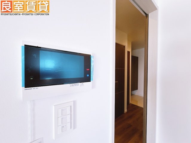 セキュリティ　モニター付きインターホン