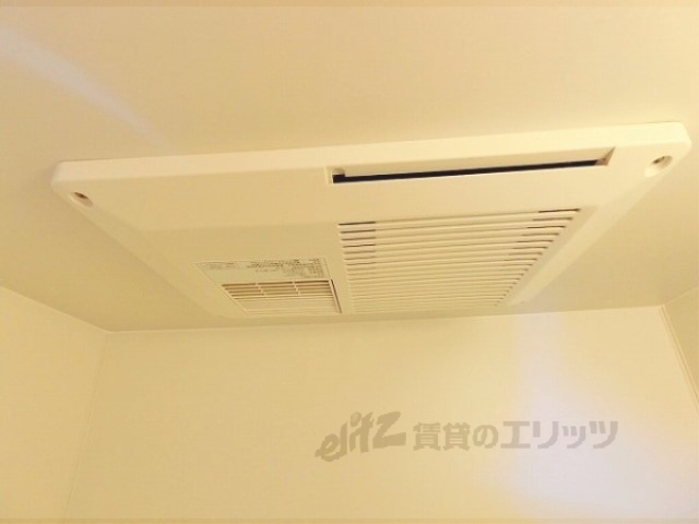 その他設備　浴室乾燥機