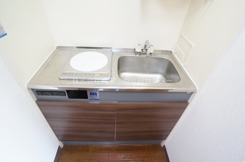 キッチン　1口電気コンロのキッチンです
