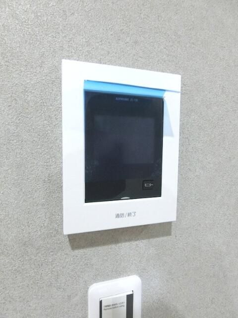 セキュリティ　安心のカラーモニター付インターホンです！